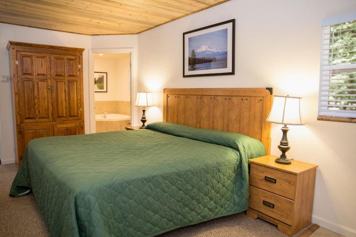 Plumas Pines Resort Prattville Экстерьер фото